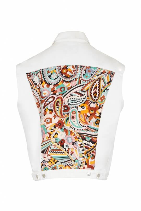 SLEEVELESS DENIM JACKET 