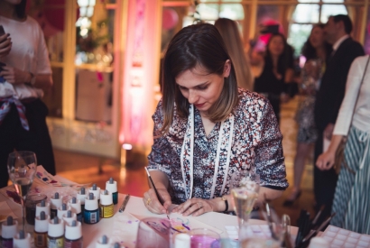 Live Instagram avec Chiara Gallacci pour créer une fleur Leonard d'aquarelle